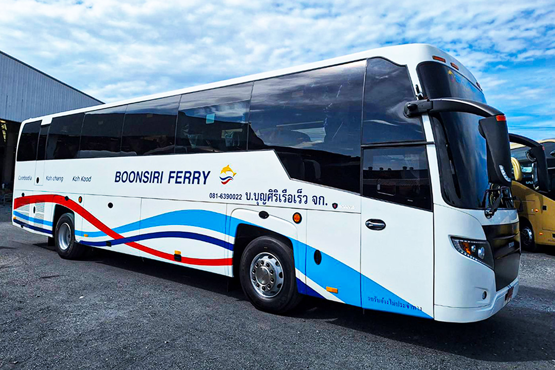 Boonsiri Bus