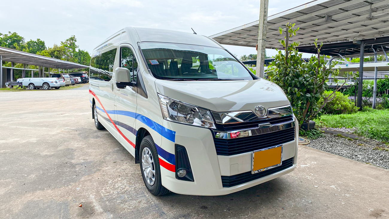 Boonsiri Van 1
